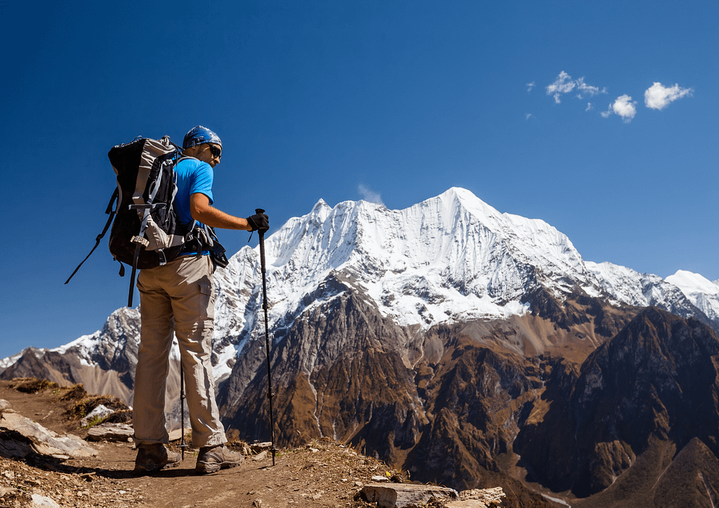 PACKING LIST FOR MANASLU CIRCUIT TREKKING